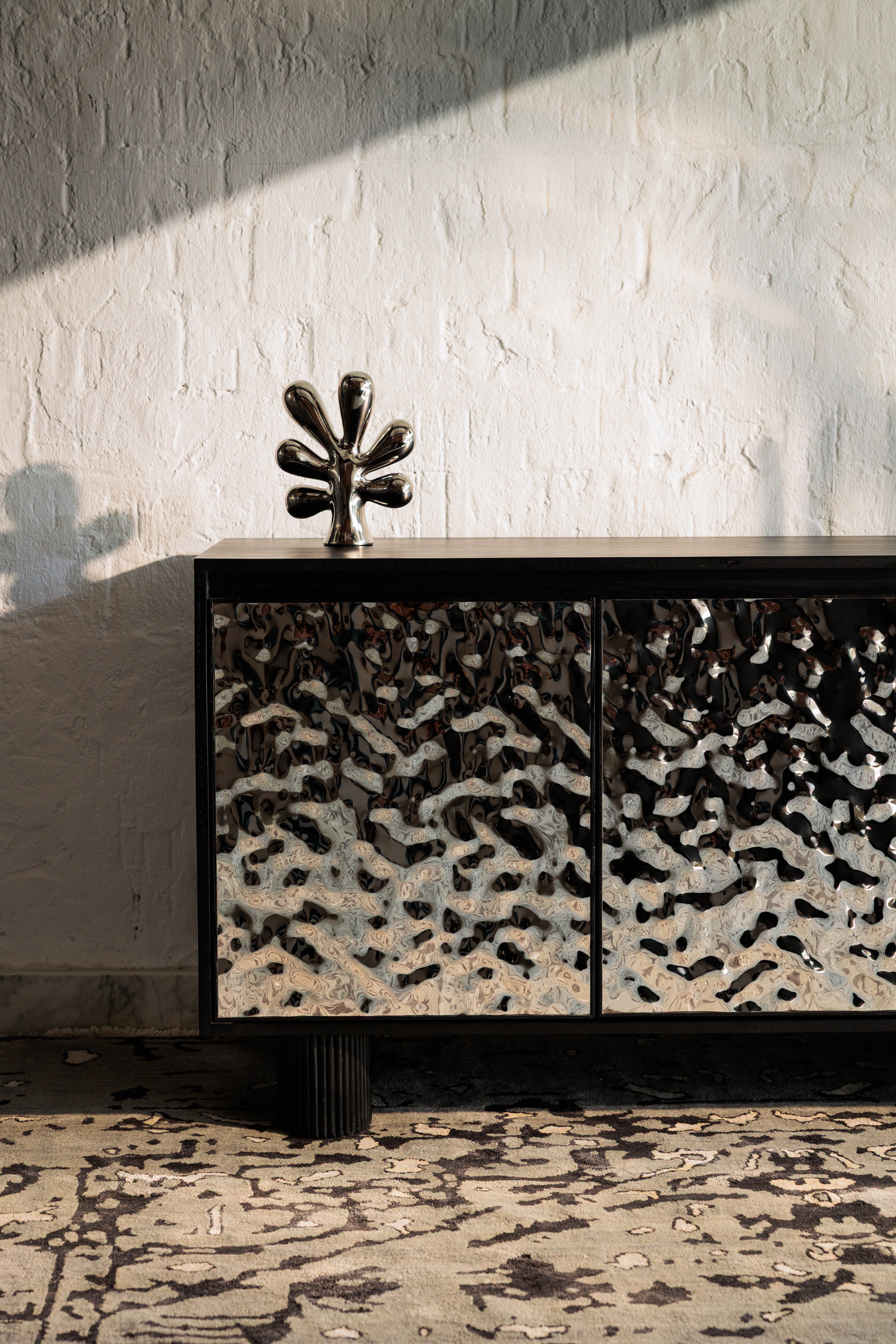 “RIPPLE” Buffet Table