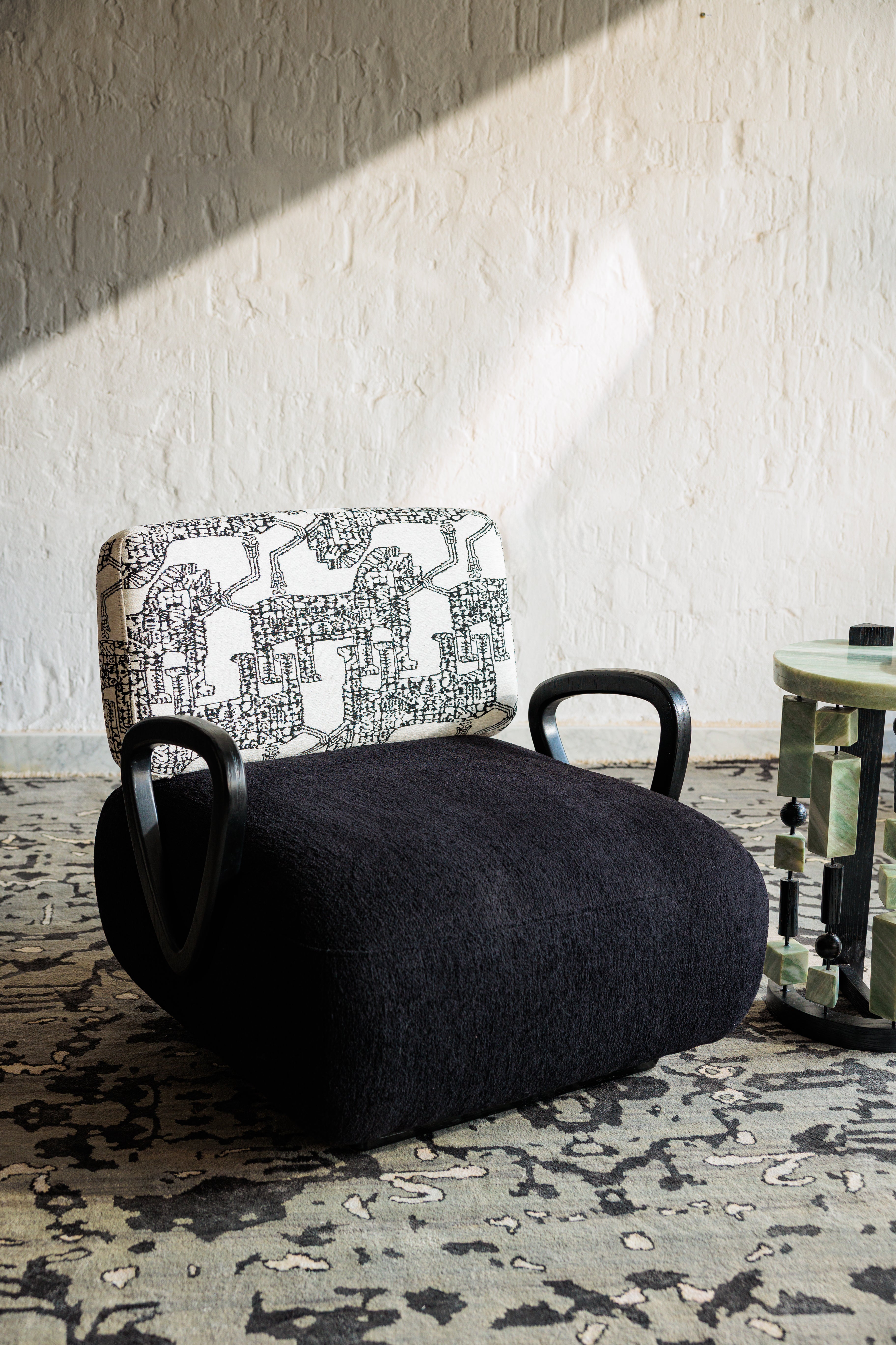 “LOOP” Arm Chair