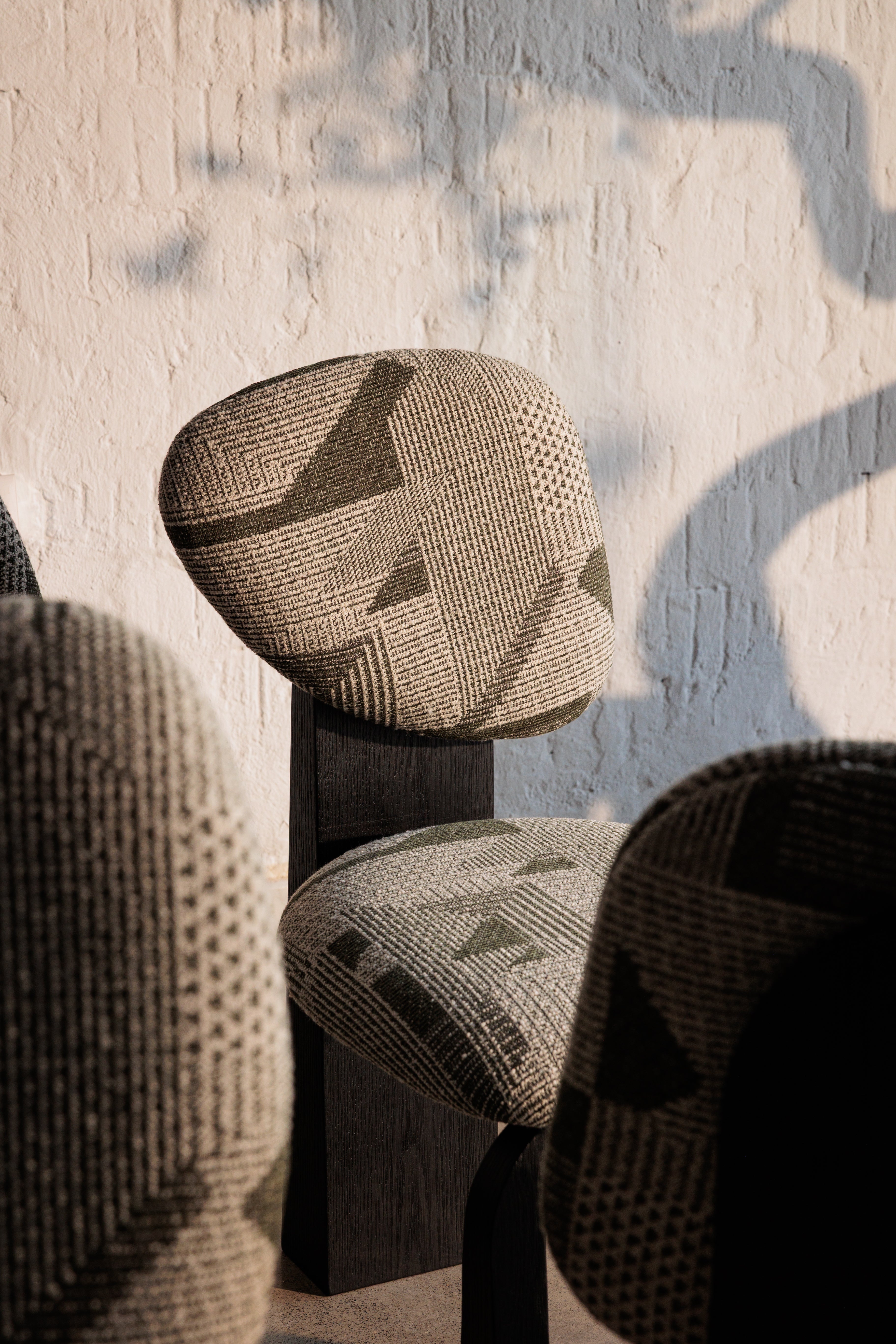 “REVOLUTION” Dinning Chair