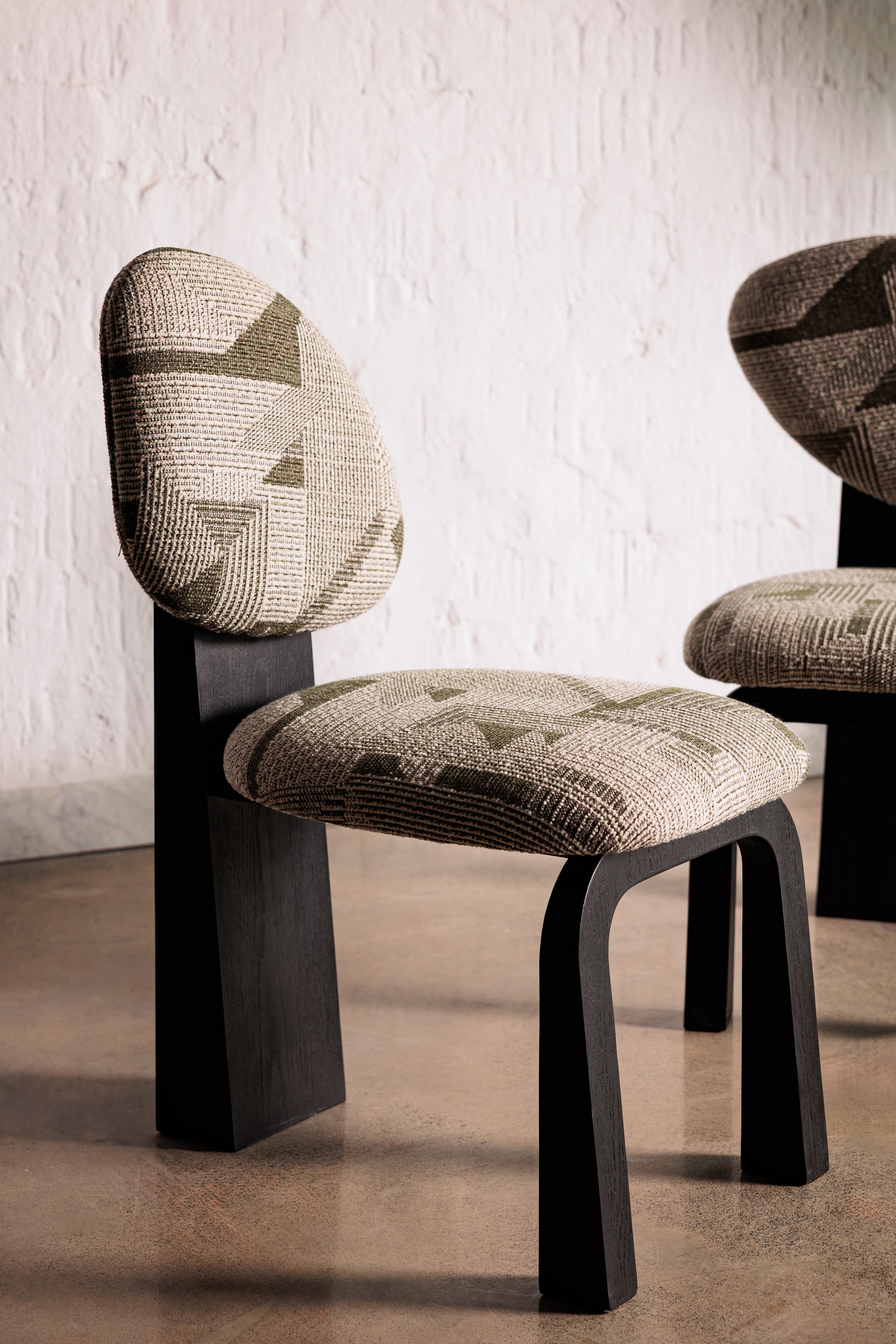 “REVOLUTION” Dinning Chair