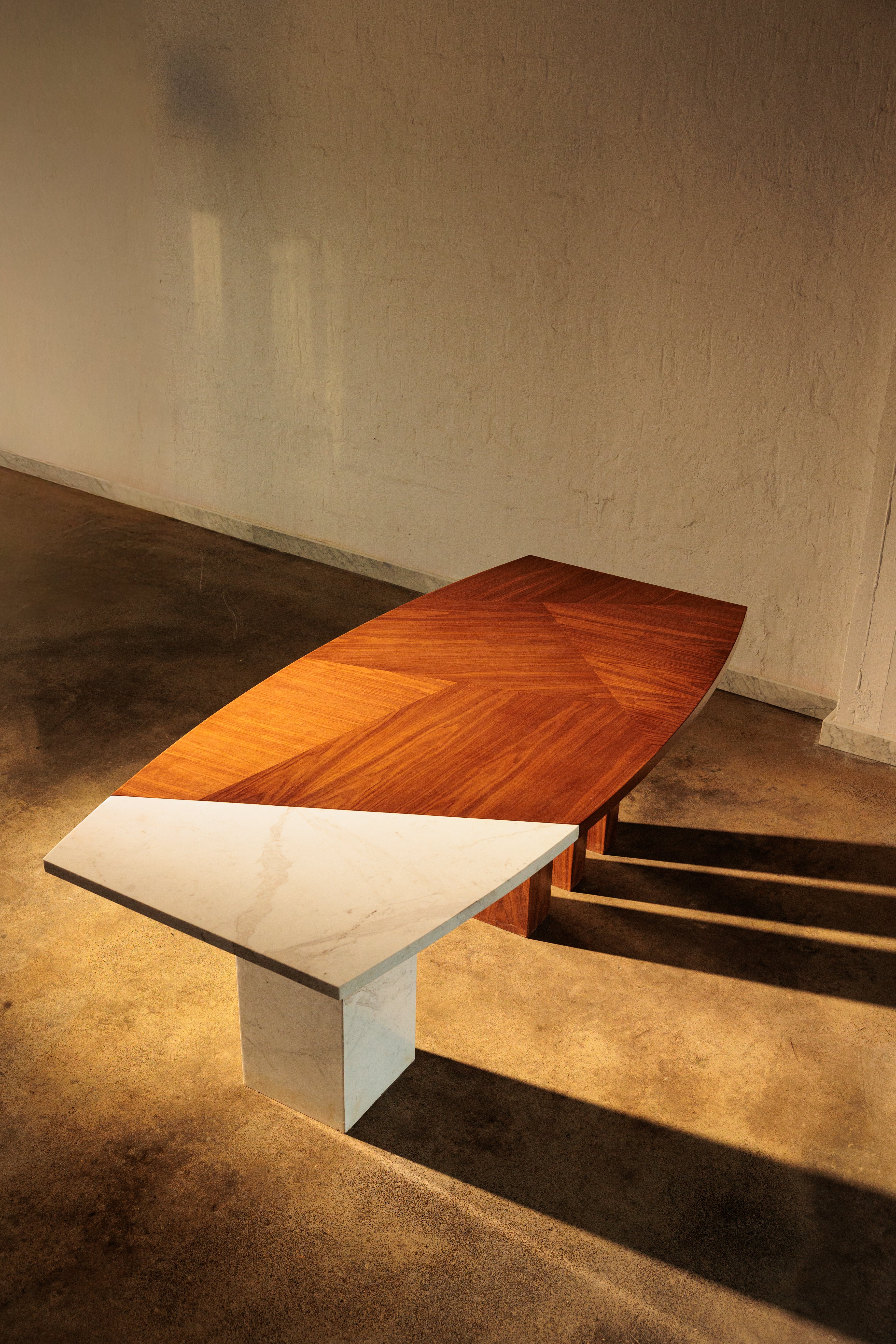 “AXIS” Dinning Table
